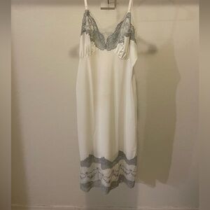 Vintage Van Raalte Suavette